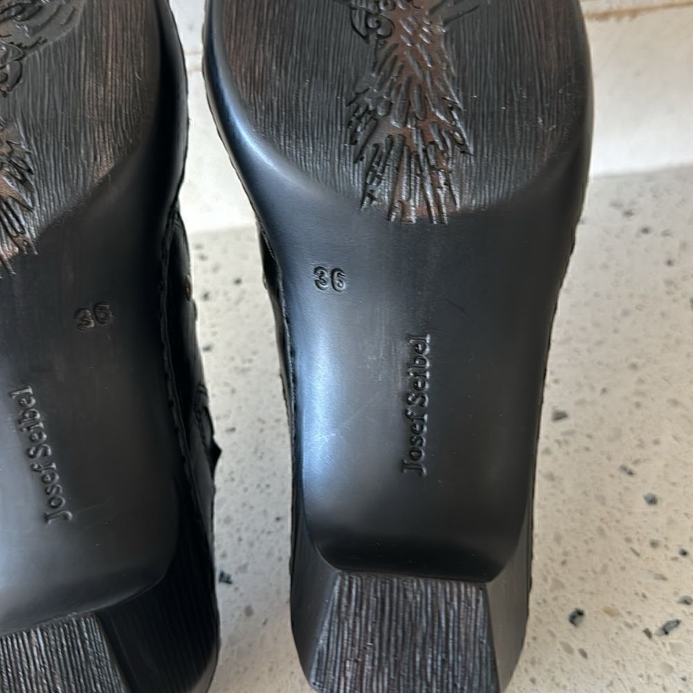 Josef Seibel Women’s Black Leather Western Studs Heels Slip On Mule Clog Size 36 - Picture 6 of 13